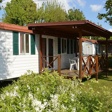 Camping Royal Pettenasco Exterior photo